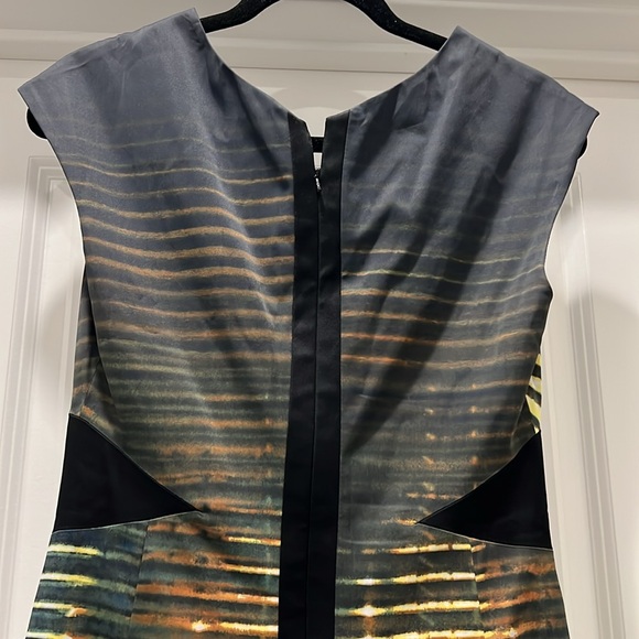 Karen Millen US 8 Cap Sleeve Sheath Dress - Picture 6 of 8